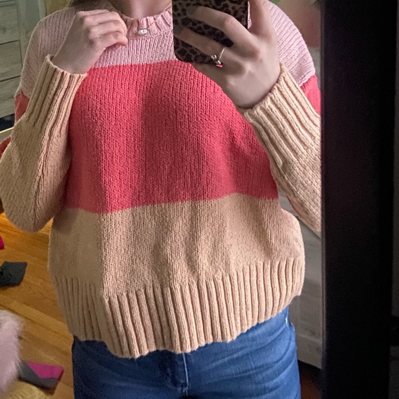 American Eagle Outfitters Sweaters - American Eagle color block sweater size small